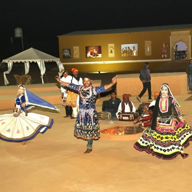 Rajasthani Folk Dance-Kalbalia Dance in Jaisalmer Desert Camp